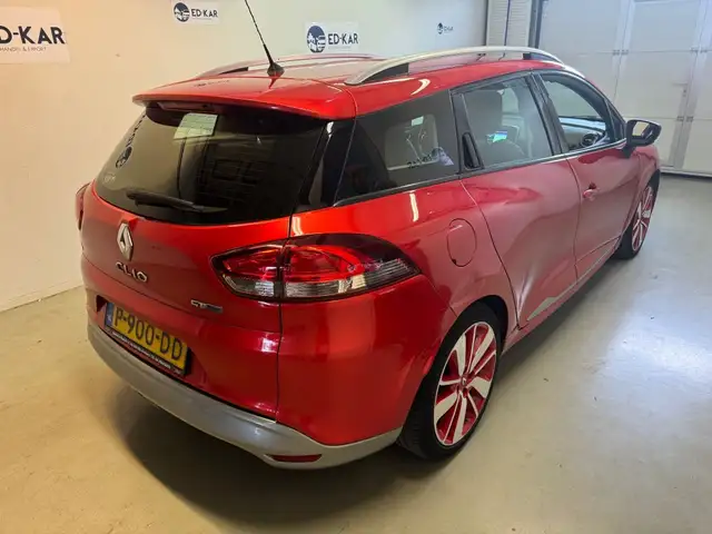 Renault Clio view 6