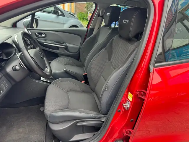 Renault Clio view 10
