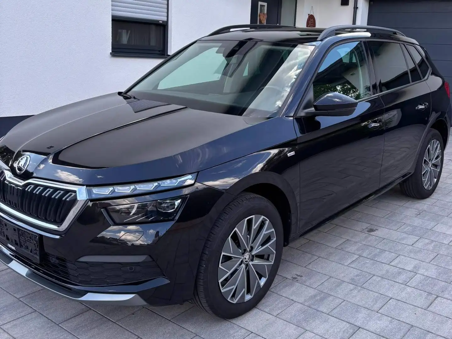 Skoda Kamiq *SHZ*Rückfahrkamera*ACC*Volldigital* Schwarz - 2