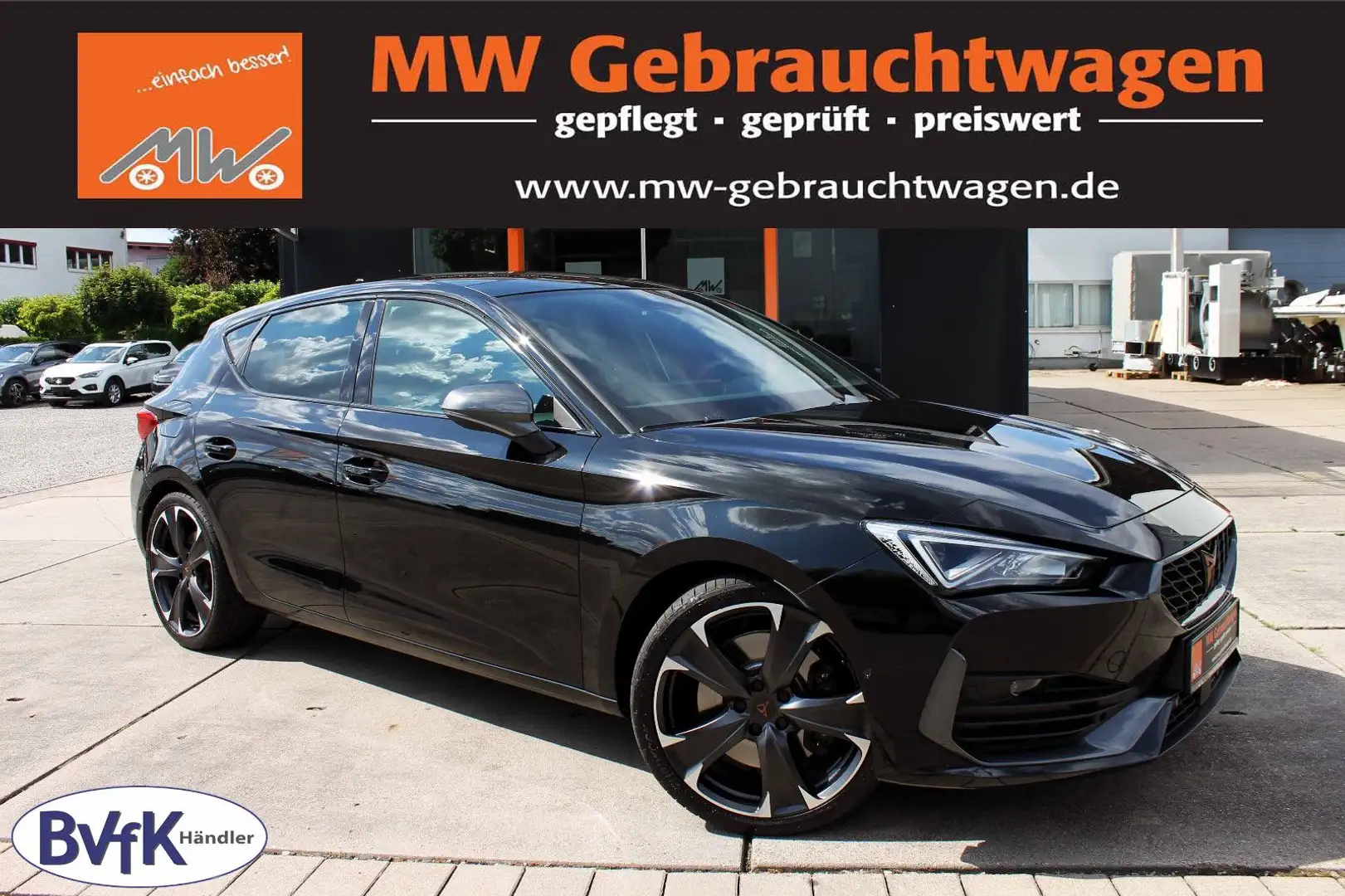 CUPRA Leon VZ 2.0 TSI DSG ACC LED KAM PDC ESD PANO LHZ Schwarz - 1