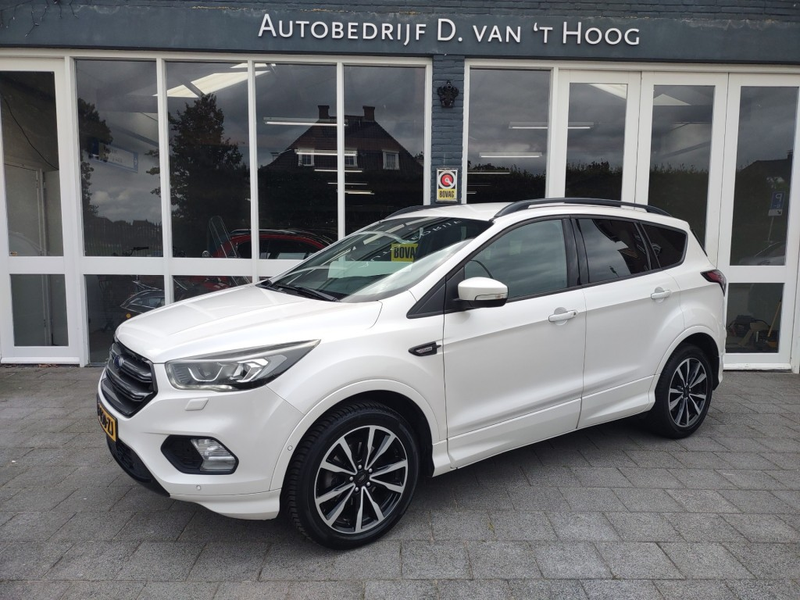 Ford Kuga 1.5 ECOB. ST LINE 150pk REVISIE MOTOR MODIFICATIE
