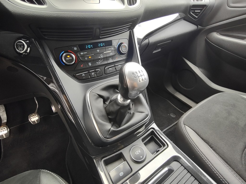 Ford Kuga 1.5 ECOB. ST LINE 150pk REVISIE MOTOR MODIFICATIE — photo 15