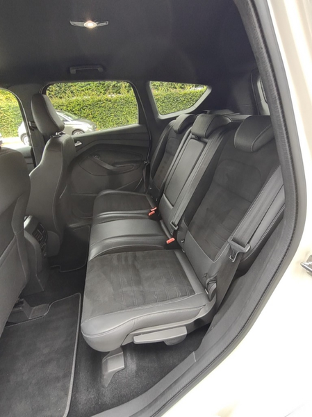 Ford Kuga 1.5 ECOB. ST LINE 150pk REVISIE MOTOR MODIFICATIE — photo 9