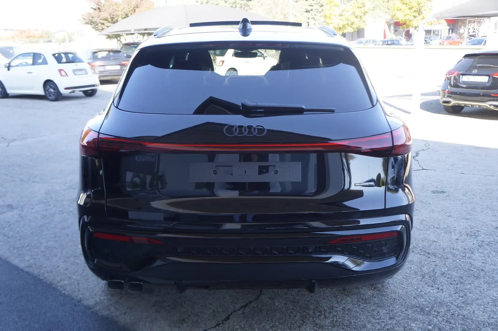 Audi Q5 TDi 204 cv mHEV S tronic quattro S line edition Nero - 2