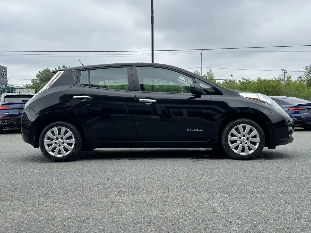 Nissan Leaf снимка Nissan Leaf