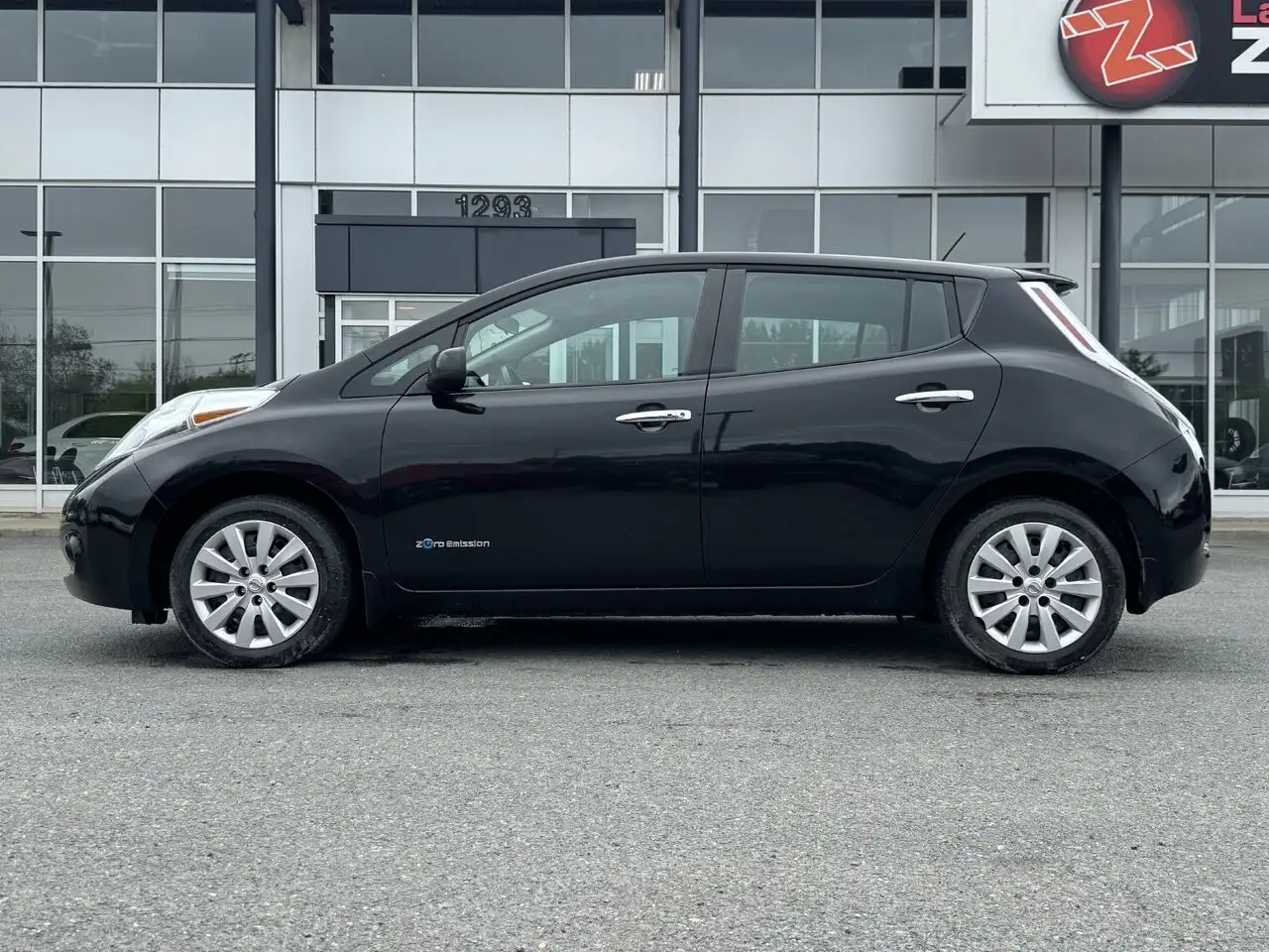 Nissan Leaf снимка Nissan Leaf