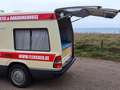 Mercedes-Benz 250 TD 250 W 124 original Krankenwagen mit Ausbau Beige - thumbnail 15
