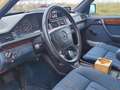 Mercedes-Benz 250 TD 250 W 124 original Krankenwagen mit Ausbau Beige - thumbnail 17