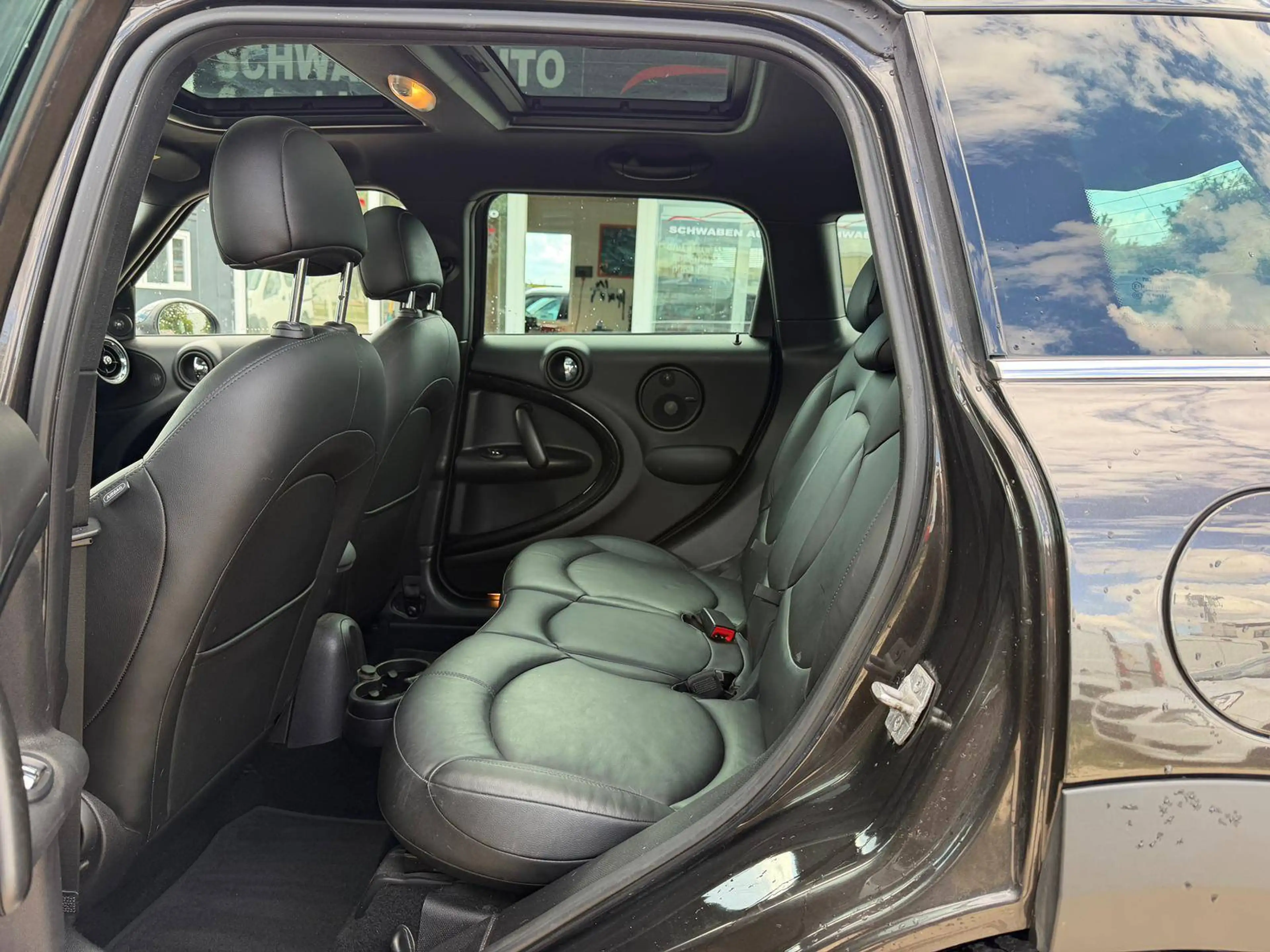 MINI Cooper SD Countryman Cooper SD All4 — photo 13