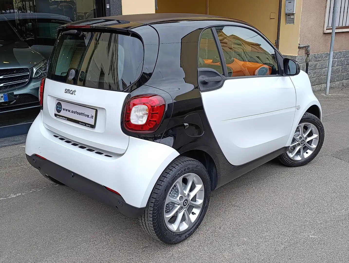 smart forTwo 1.0 Passion 71cv twinamic km 15.056 certificati Bílá - 2