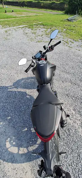 Ducati Monster 937 - foto 7