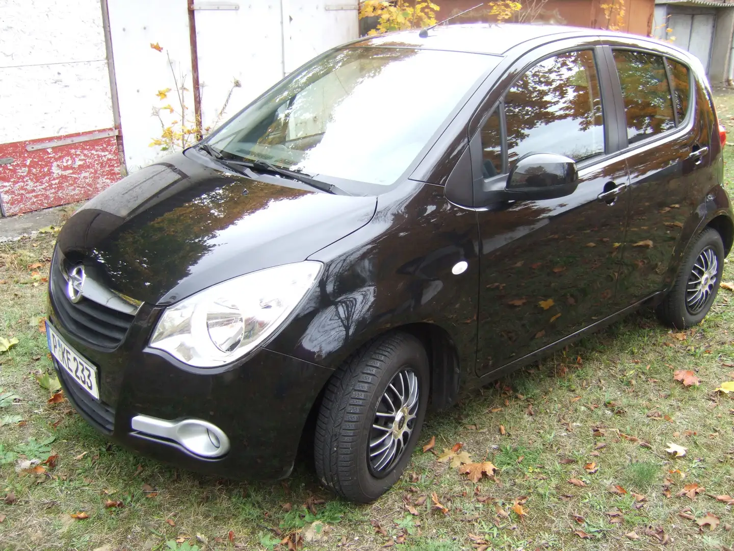 Opel Agila Agila 1.0 ecoFLEX Schwarz - 1