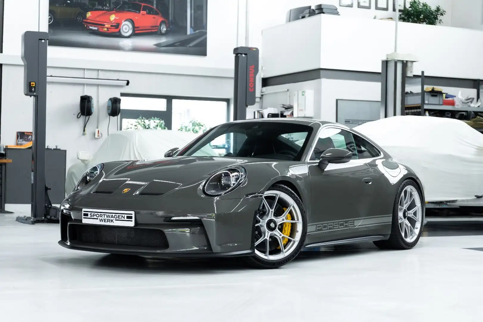 Porsche 992 I 911 GT3 Touring I PDLS+ I Lift I Carbon Gris - 1
