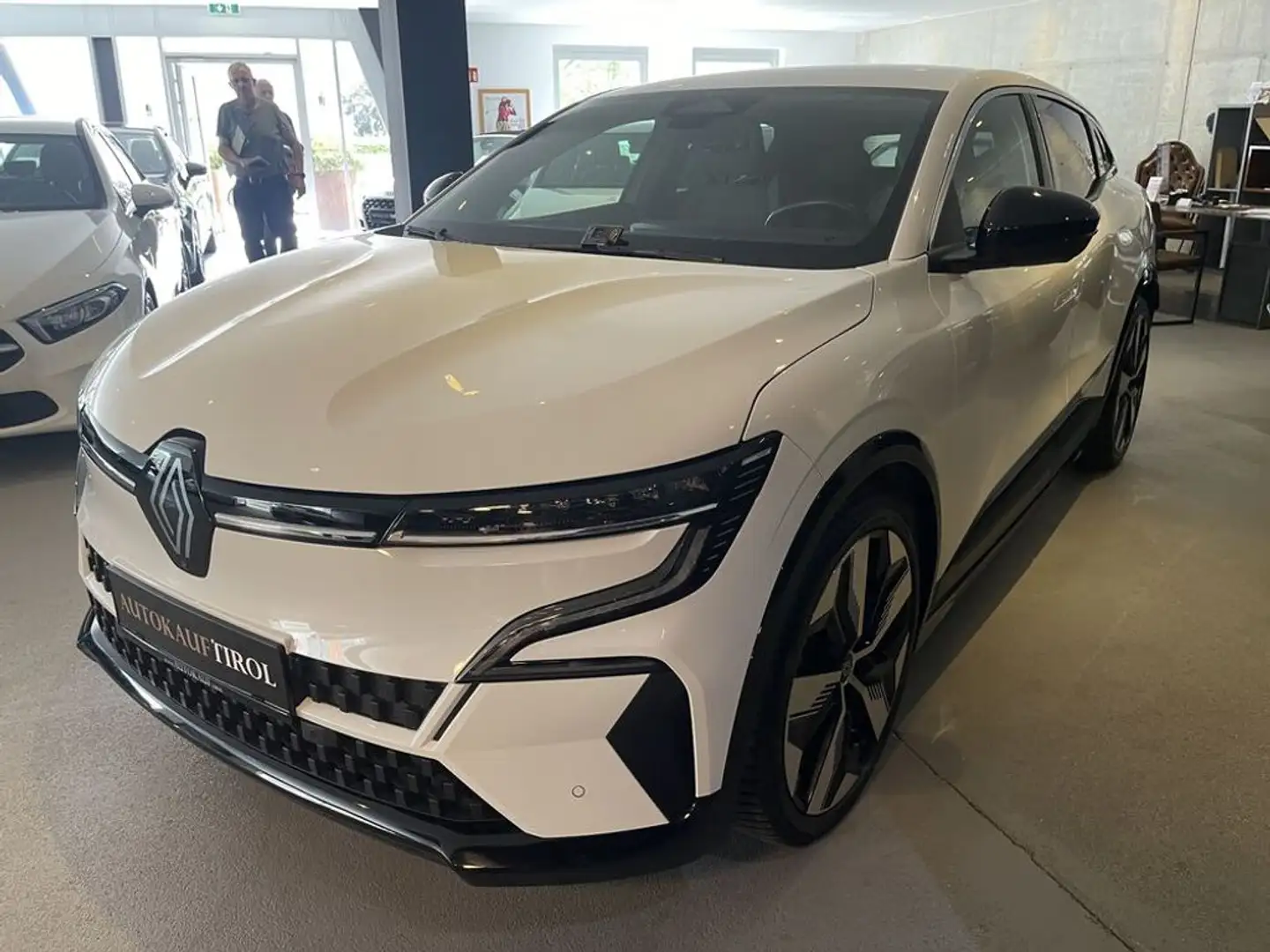 Renault Megane Mégane E-Tech Electric EV60 220HP Techno opti*AHV Weiß - 2
