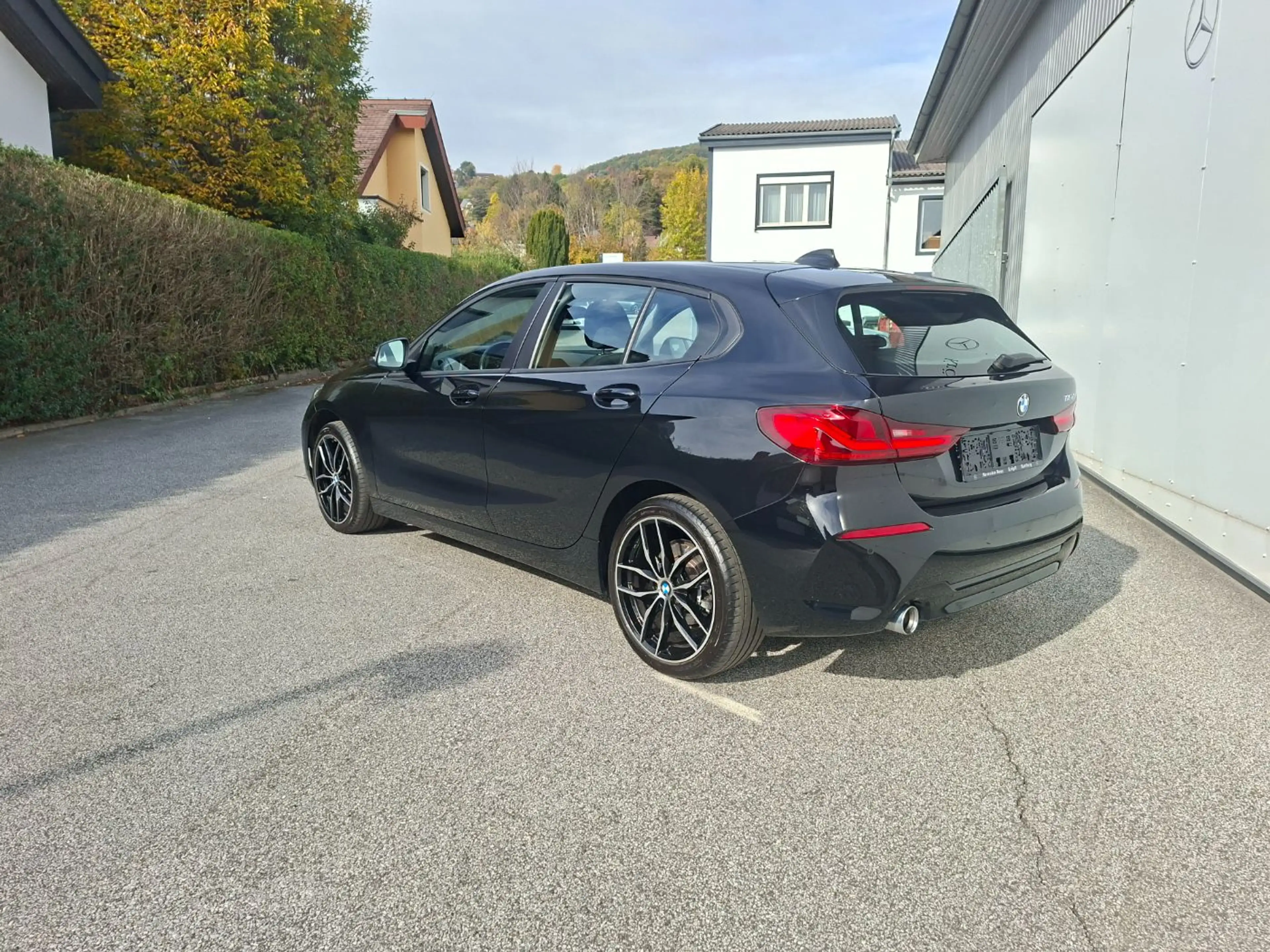 BMW 116 d Advantage AUT LED Shz — photo 5