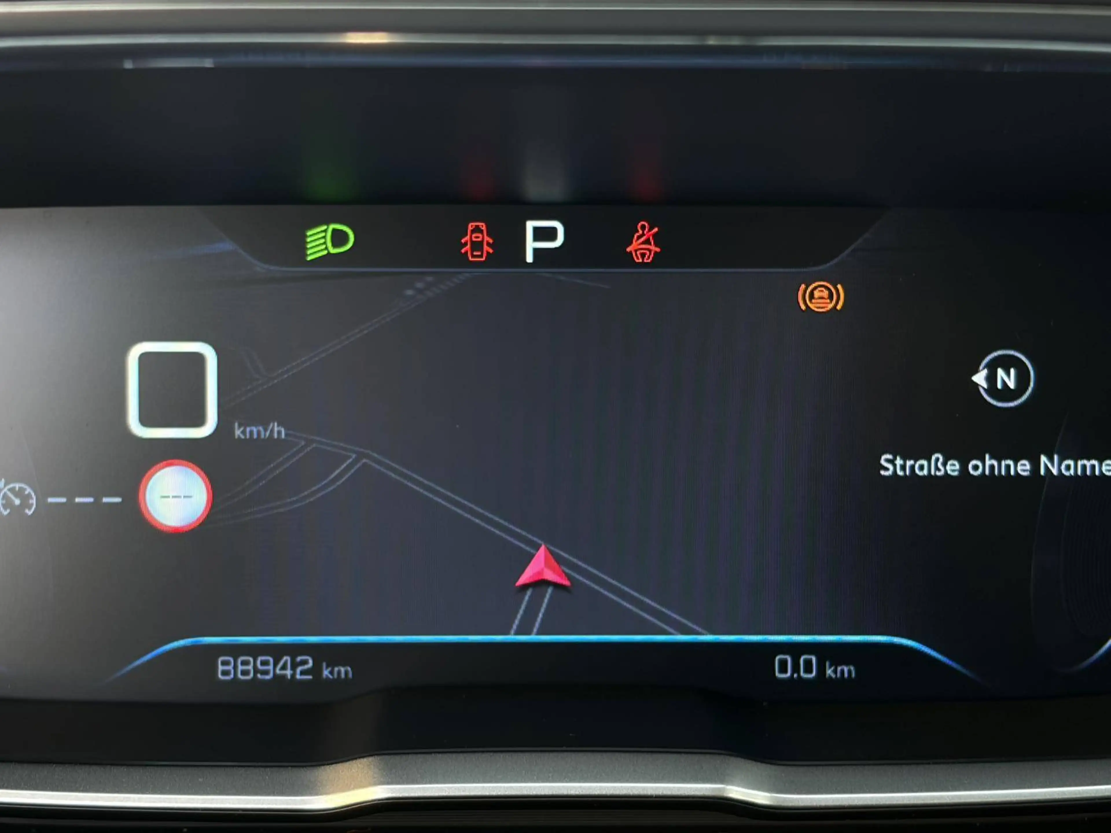 Peugeot 5008 GT-Line hdi Automatik Panorama LED Service NEU — photo 17