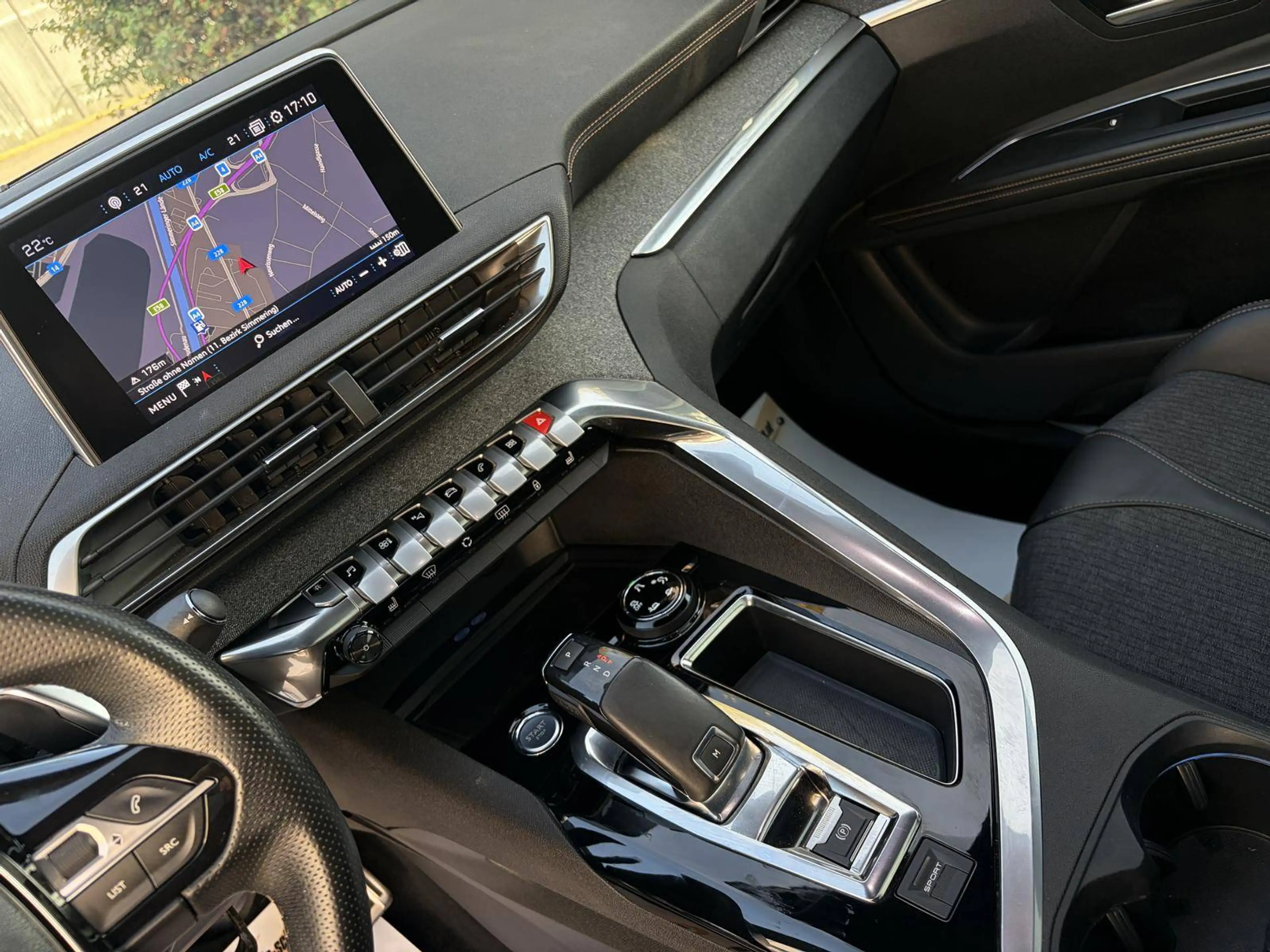 Peugeot 5008 GT-Line hdi Automatik Panorama LED Service NEU — photo 12