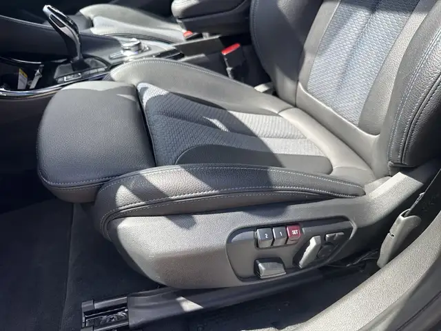 BMW X1 view 9
