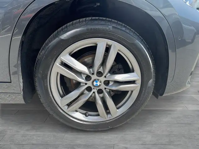 BMW X1 view 7