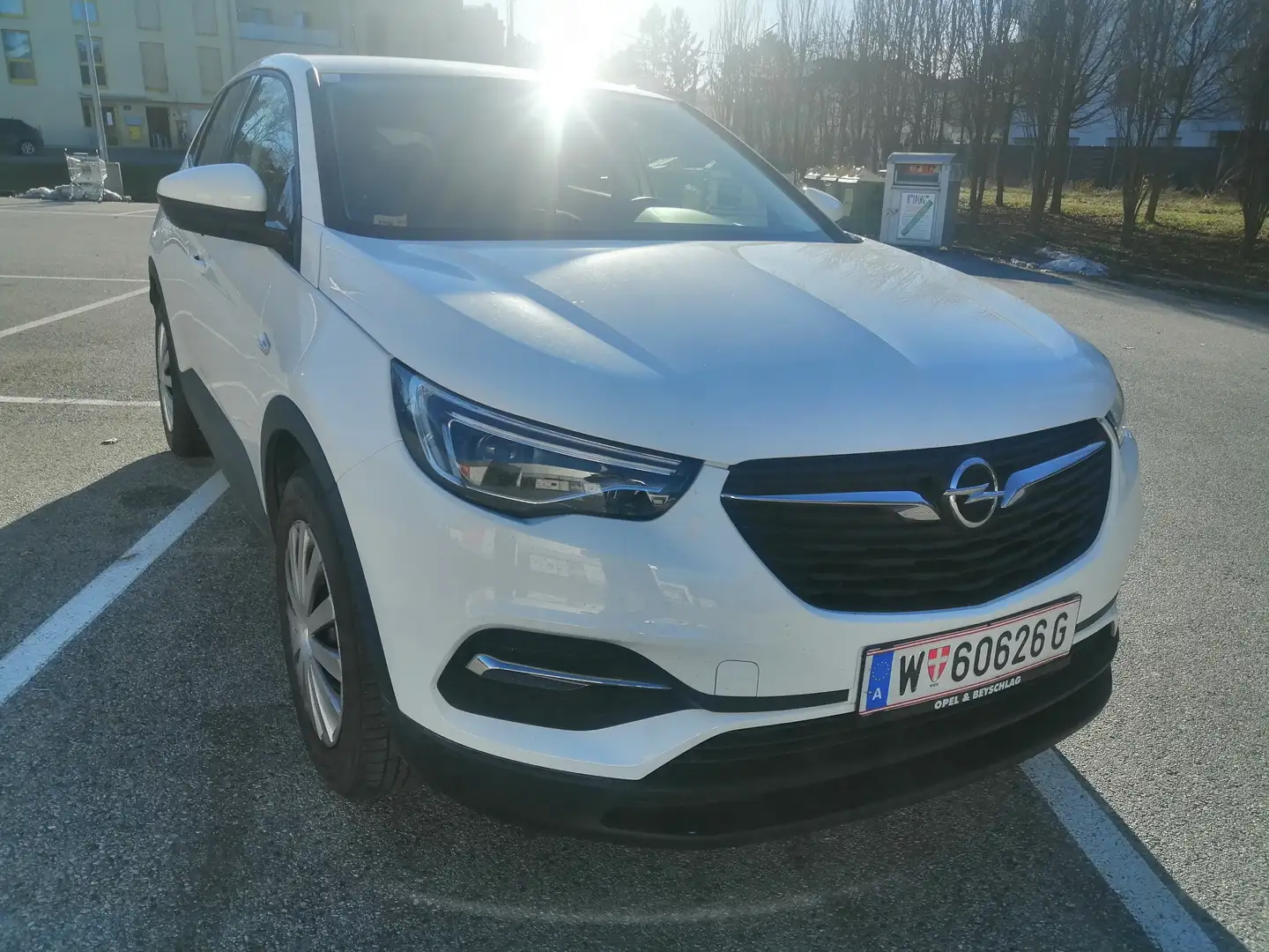 Opel Grandland X 1,5 CDTI BlueInjection 2020 Edition Start/Stopp Weiß - 2