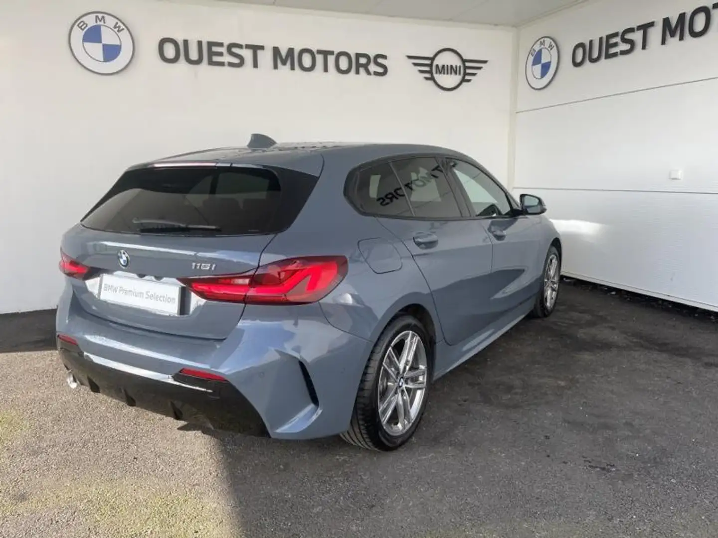 BMW 116 116iA 109ch Edition Sport DKG7 - 2