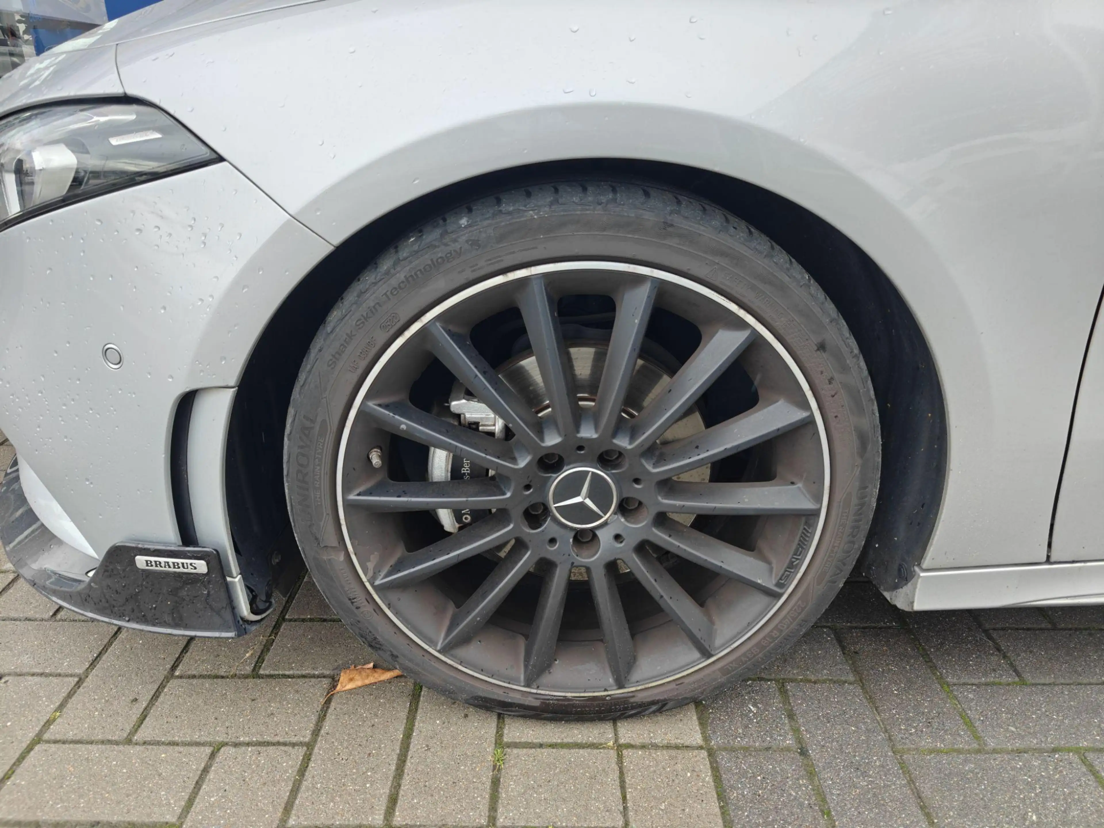 Mercedes-Benz A 250 AMG LINE AMG VELGEN | BRABUS KIT | SFEERVERLICHTIN — photo 5