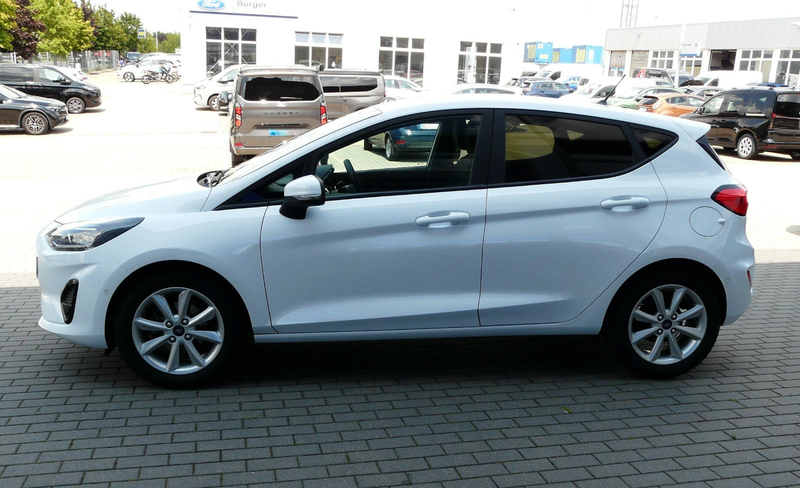 Ford Fiesta "Cool & Connect" mit Garantie — photo 2