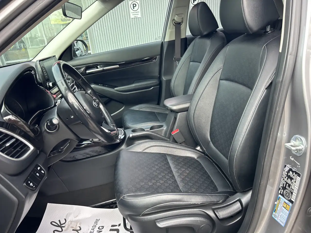 Kia Seltos снимка Kia Seltos