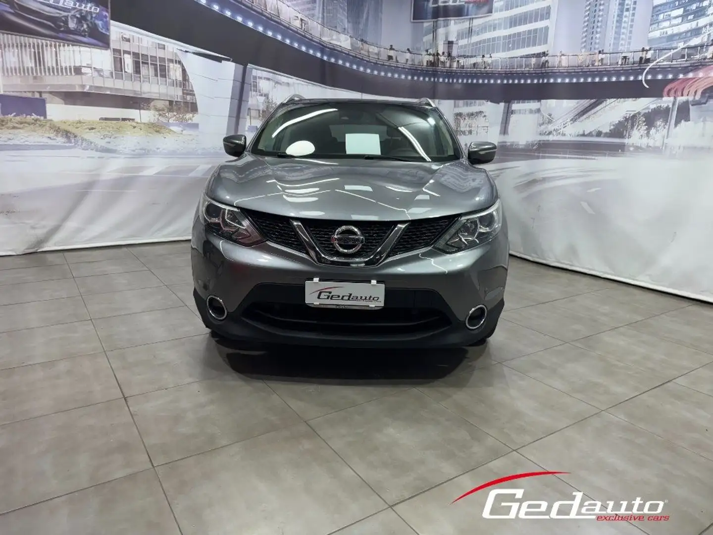 Nissan Qashqai 1.5 dCi 360 BI-XENON LED NAVI PANORAMA Grau - 1