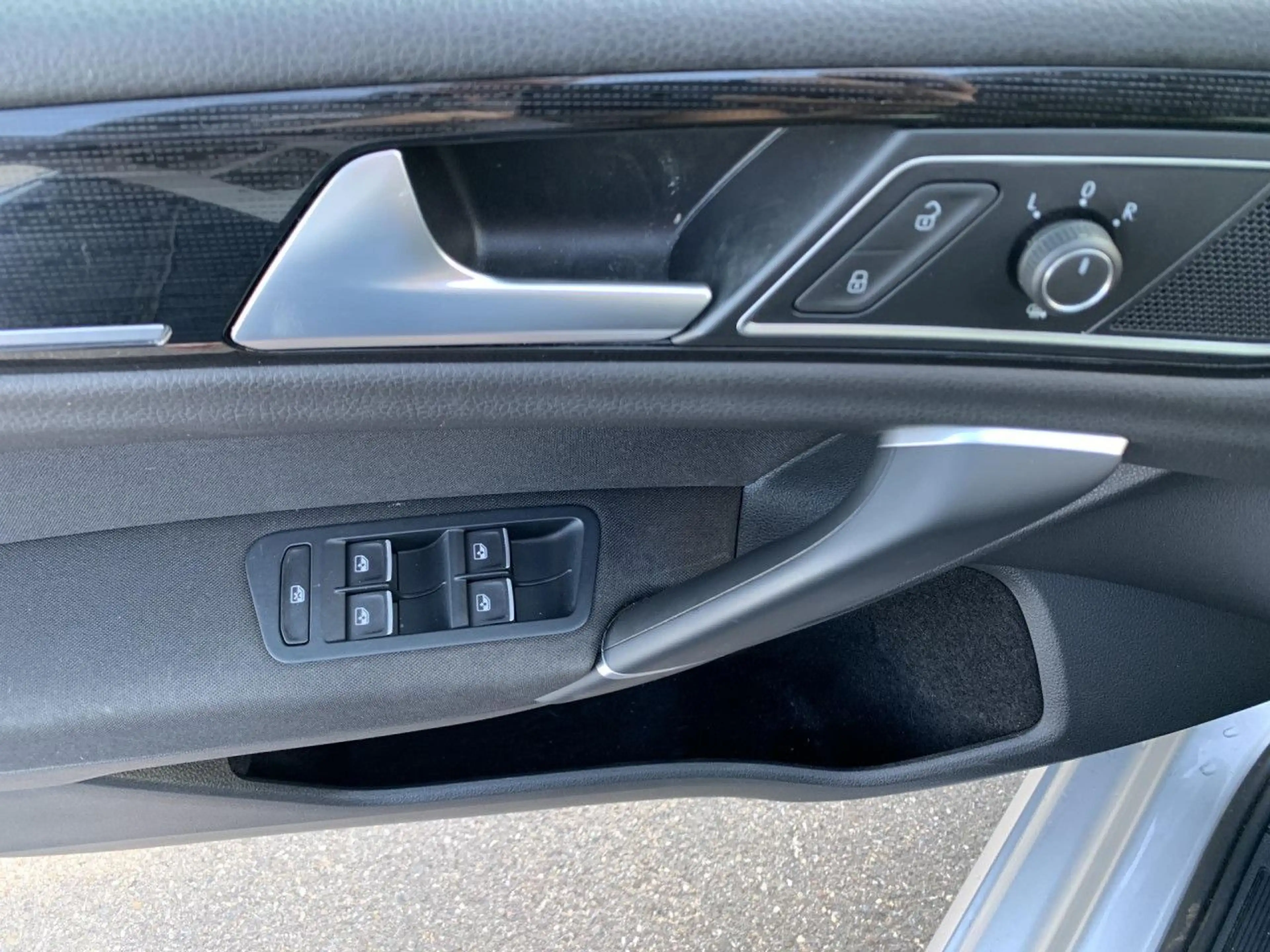 Volkswagen Golf Sportsvan Highline 1,5 TSI DSG LED ACC PDC — photo 11