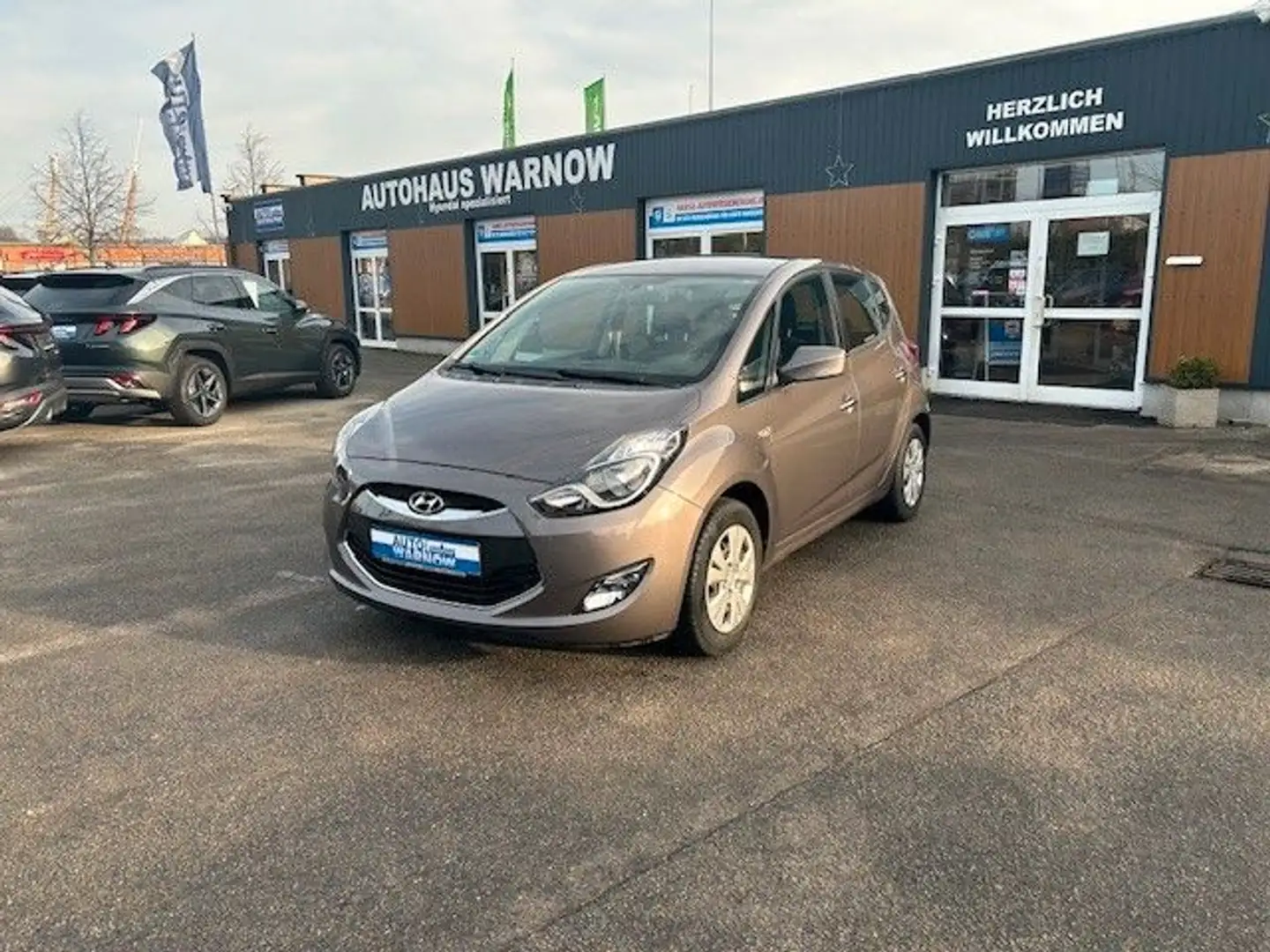 Hyundai iX20 1.4 Trend Braun - 1