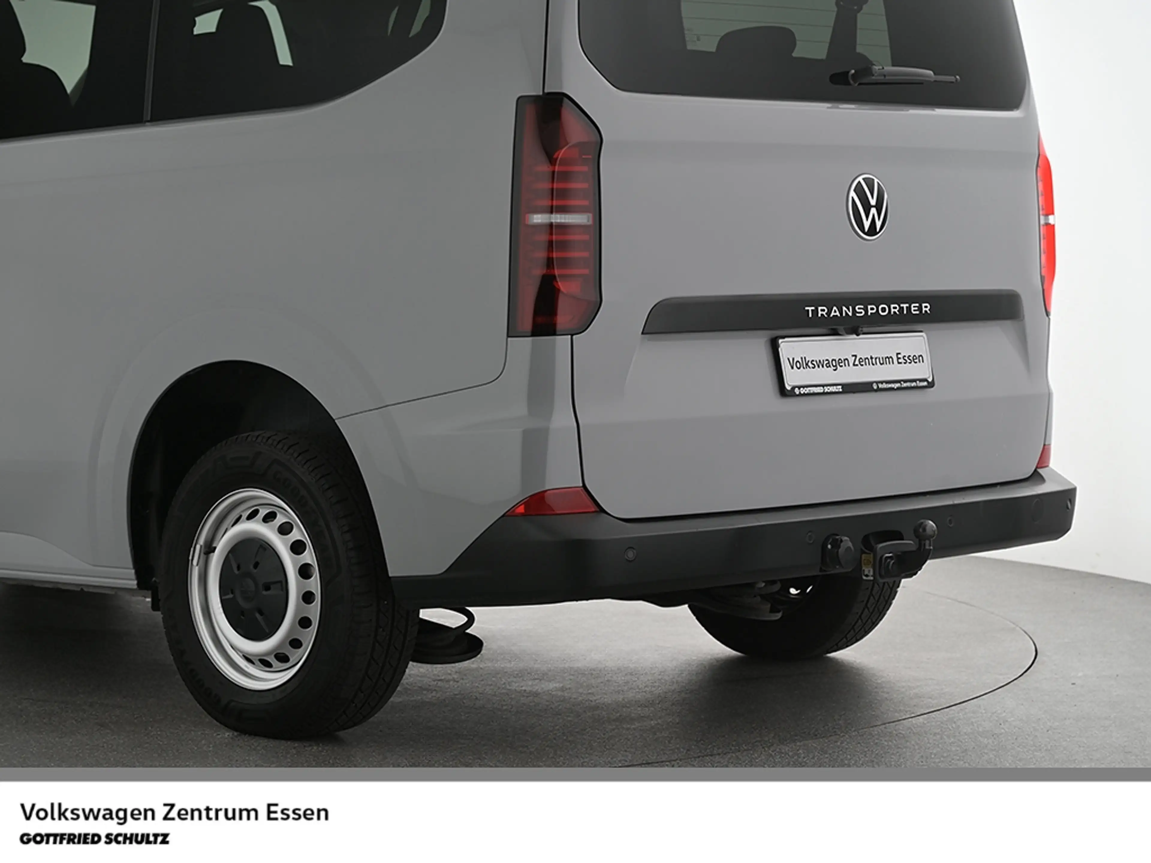 Volkswagen T7 Kombi TDI LED AHK Navi Assistpaket — photo 7