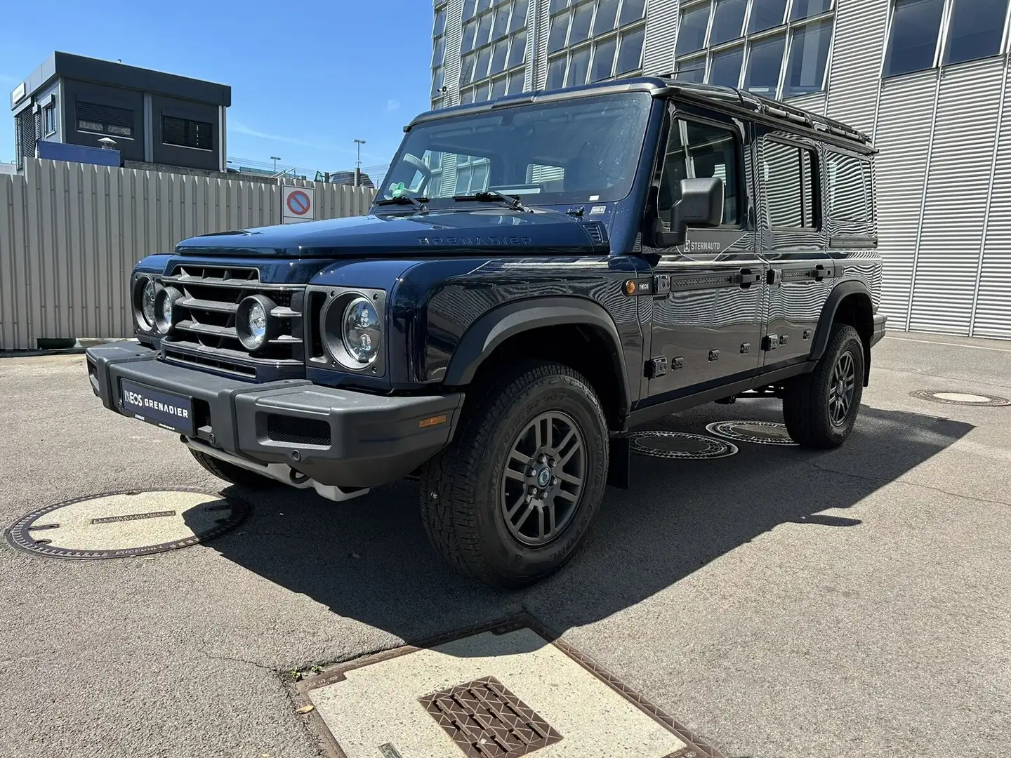 Ineos Grenadier Grenadier Fieldmaster Edition Autom./Sitzhzg. Modrá - 2