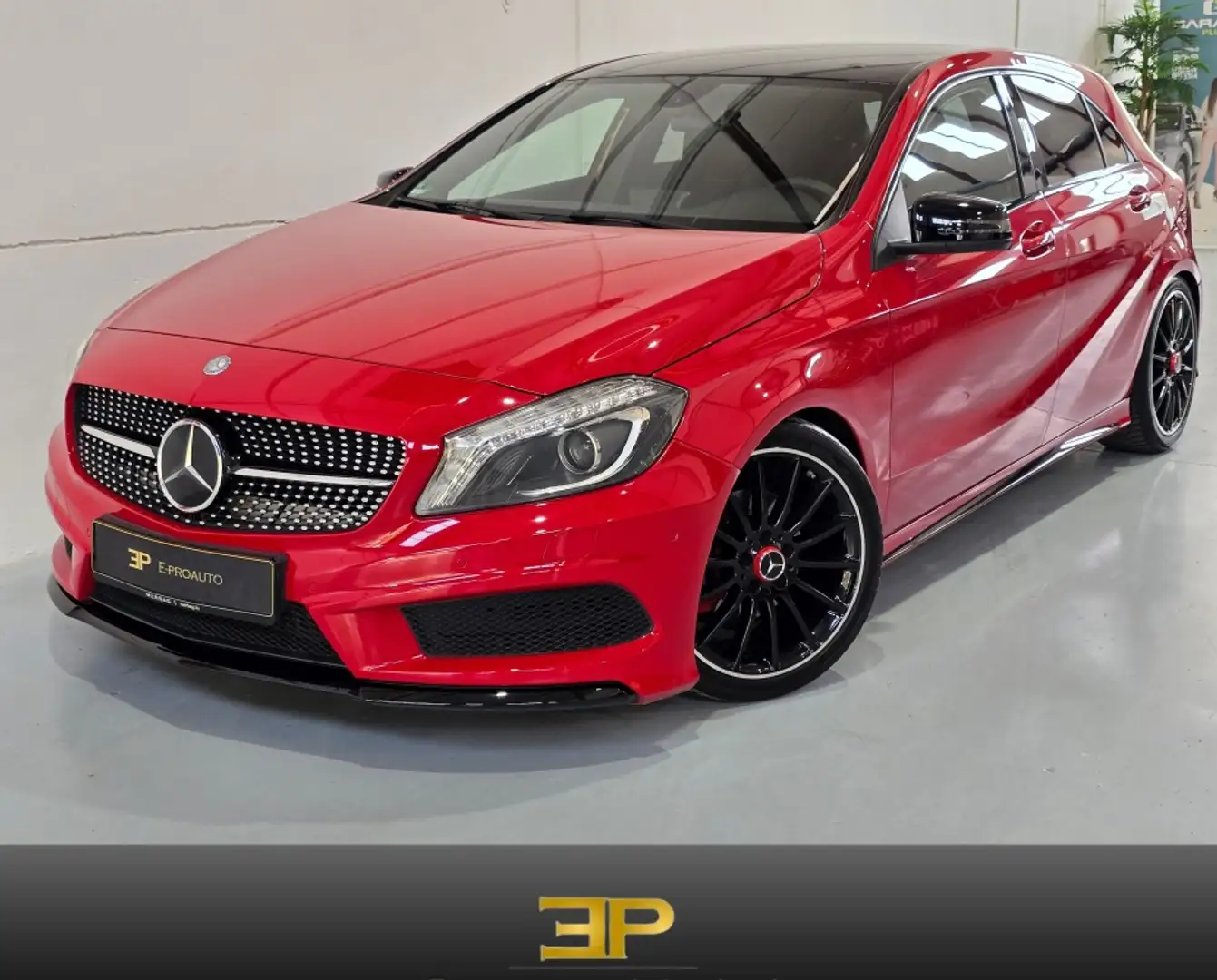 Mercedes-Benz A 180 BE AMG Line Rot - 1