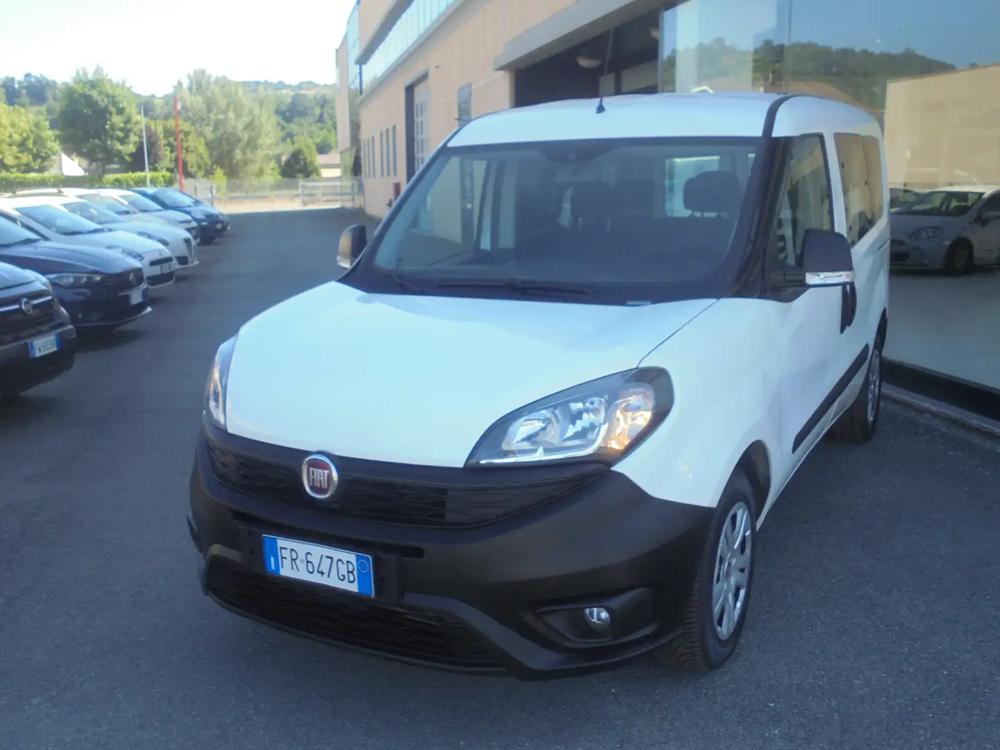 Fiat Doblo 1.3 mjt 16v 95cv  N1 5 POSTI  AUTOCARRO  EU. 6 Blanc - 1