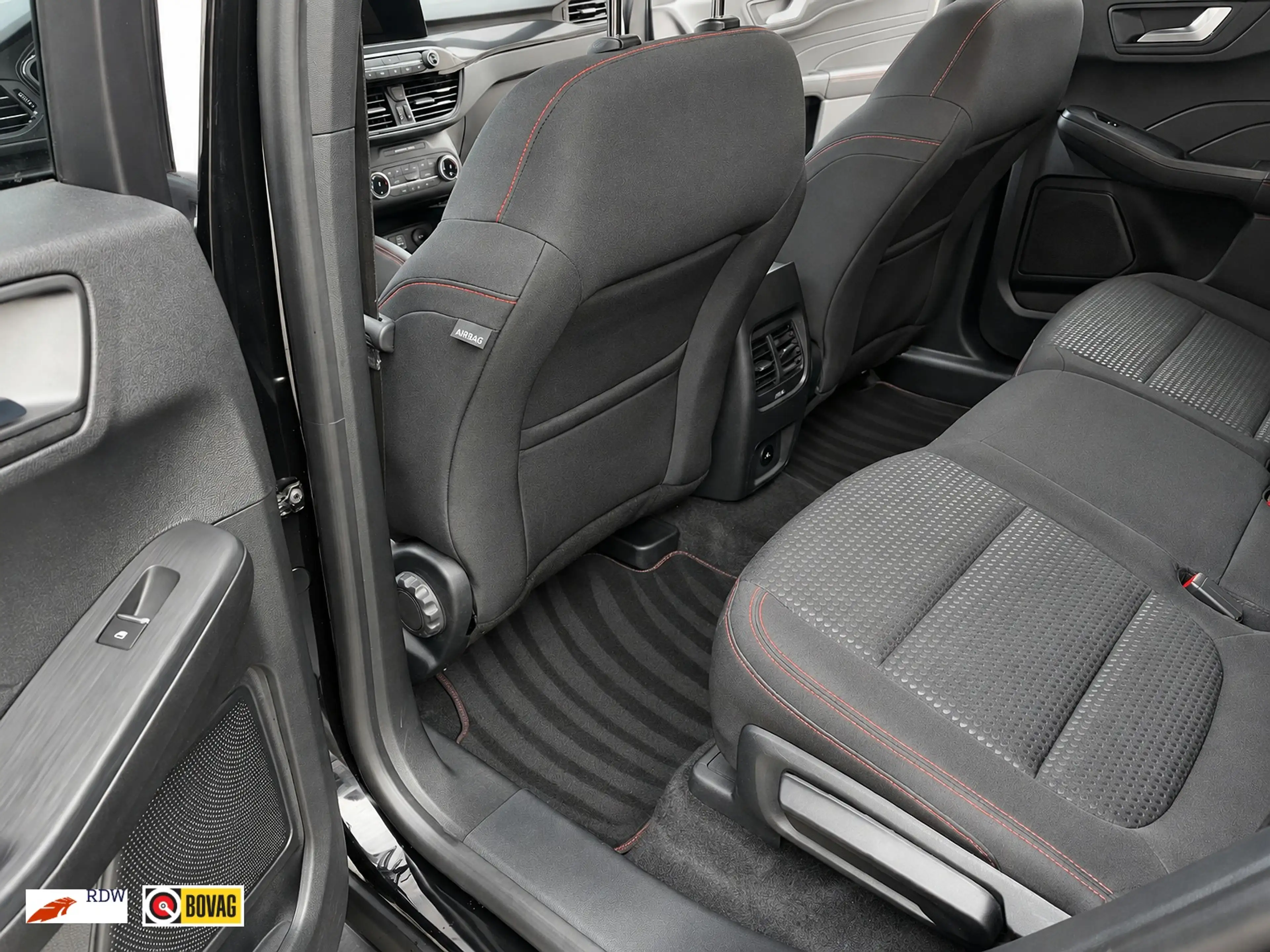 Ford Kuga 2.5 PHEV ST-Line Head Up, Trekhaak, Stoel/stuurver — photo 13