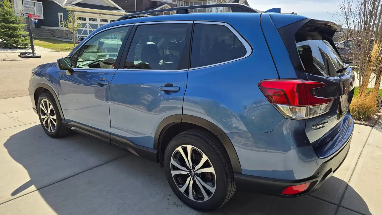 Subaru Forester снимка Subaru Forester