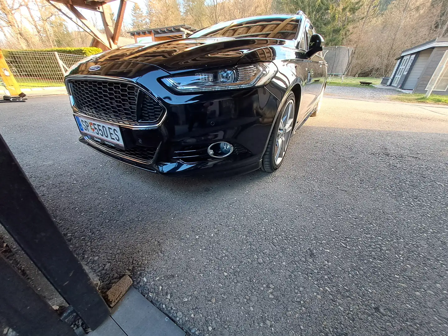 Ford Mondeo Traveller ST-LINE 2,0 TDCi AWD Start/Stop Schwarz - 1