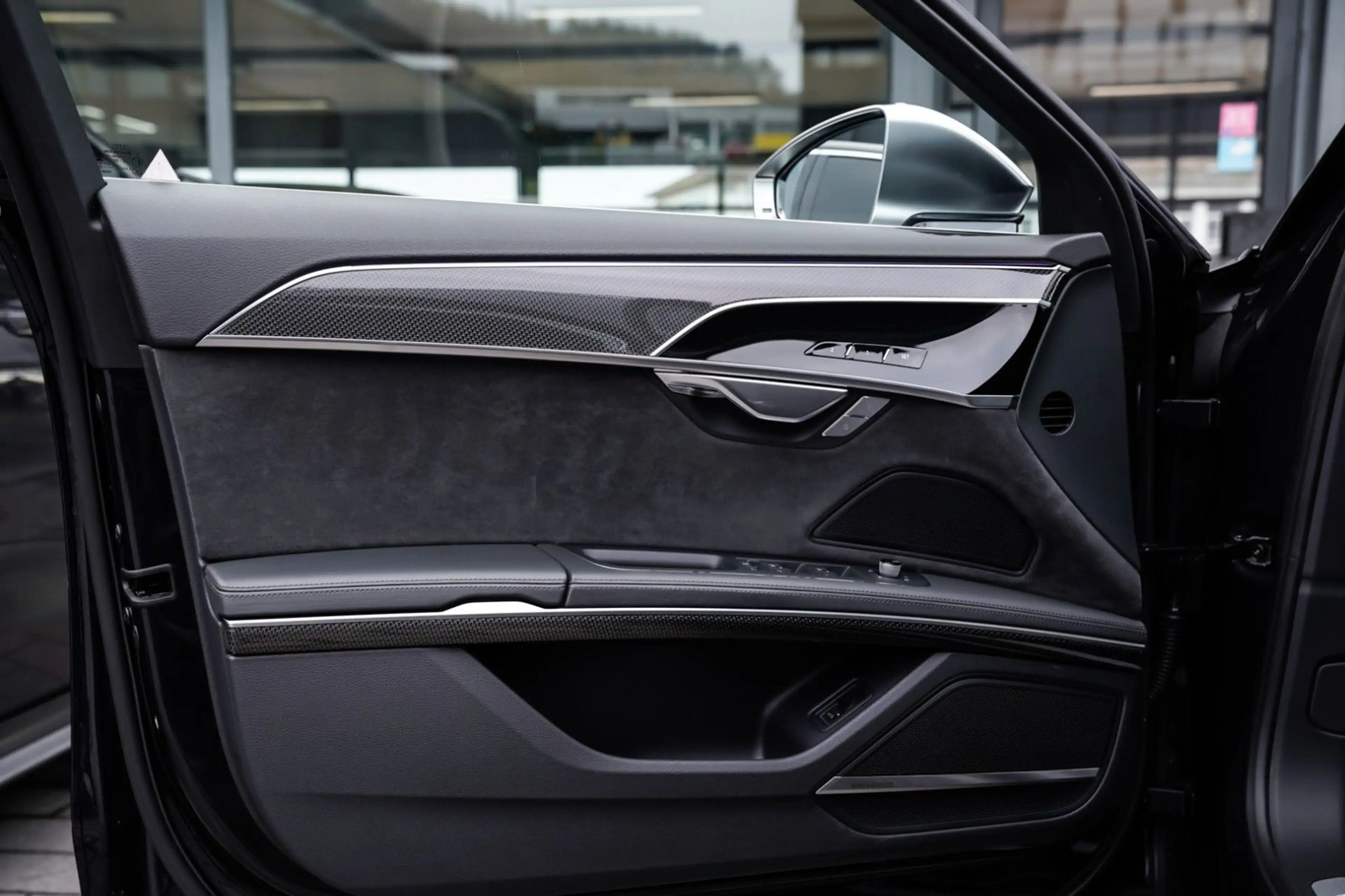 Audi S8 TFSI quattro Matrix-Pano-B&O-Massage — photo 11