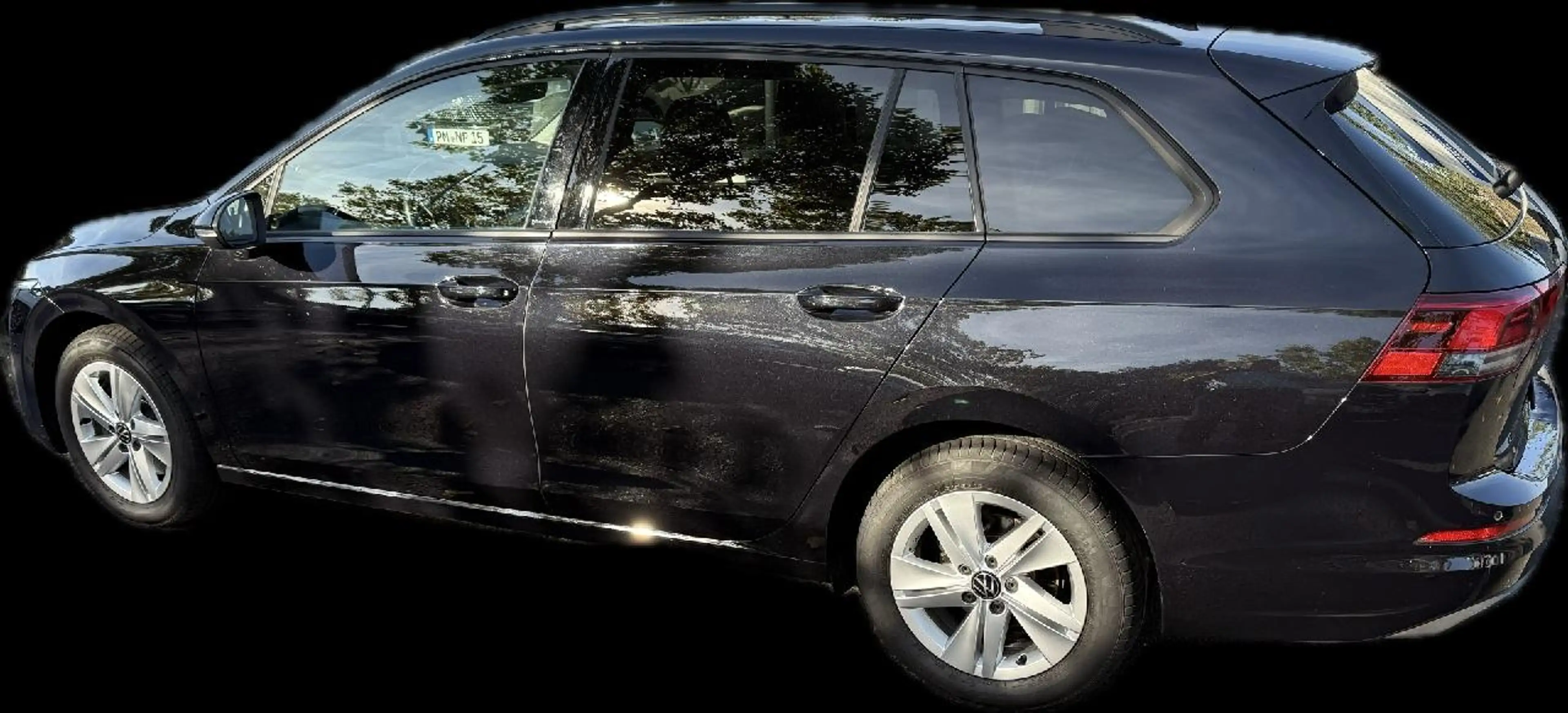 Volkswagen Golf Variant Life — photo 3