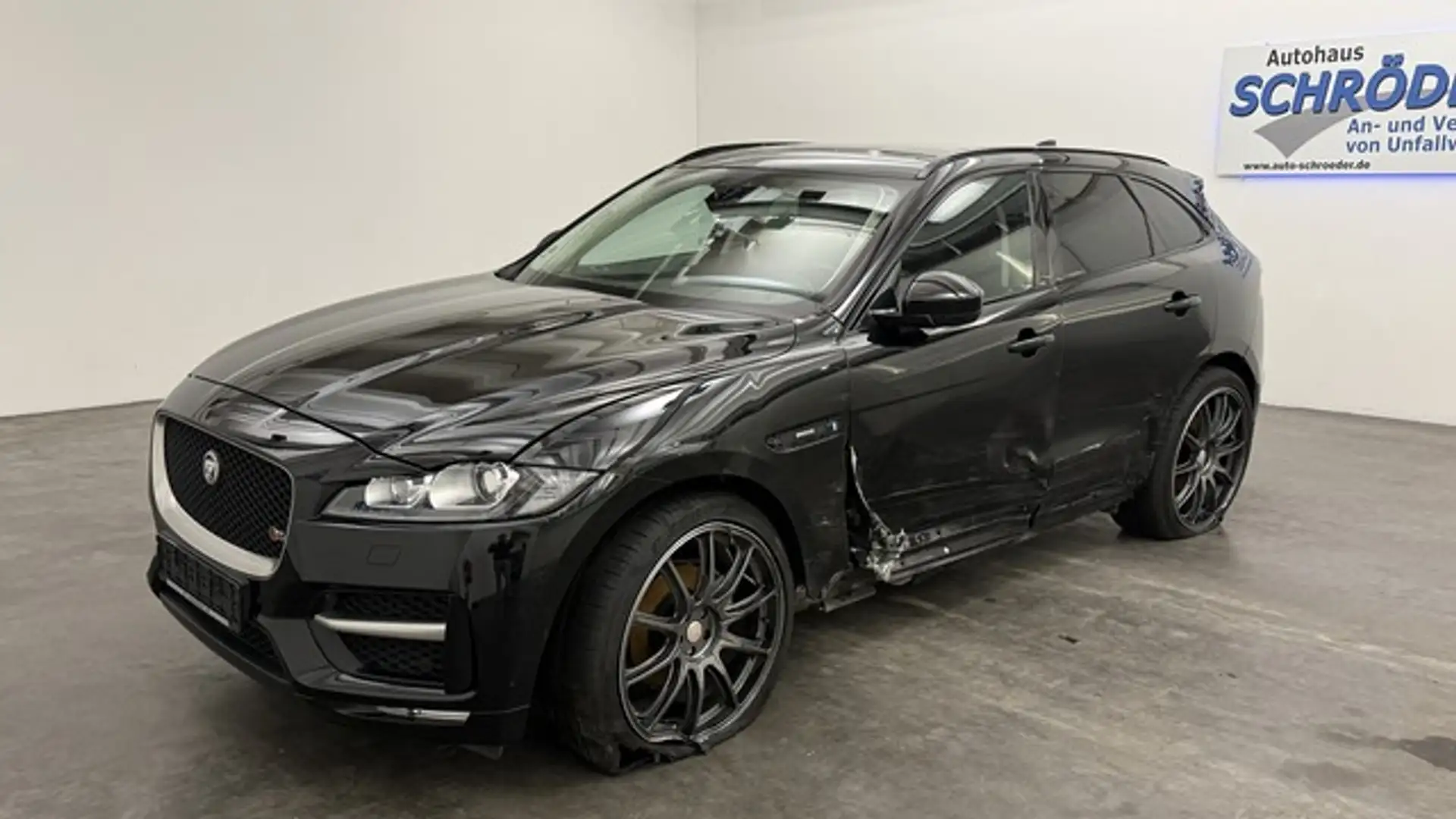 Jaguar F-Pace 20d R-Sport AWD *AC-Schnitzer*Panorama* Schwarz - 2