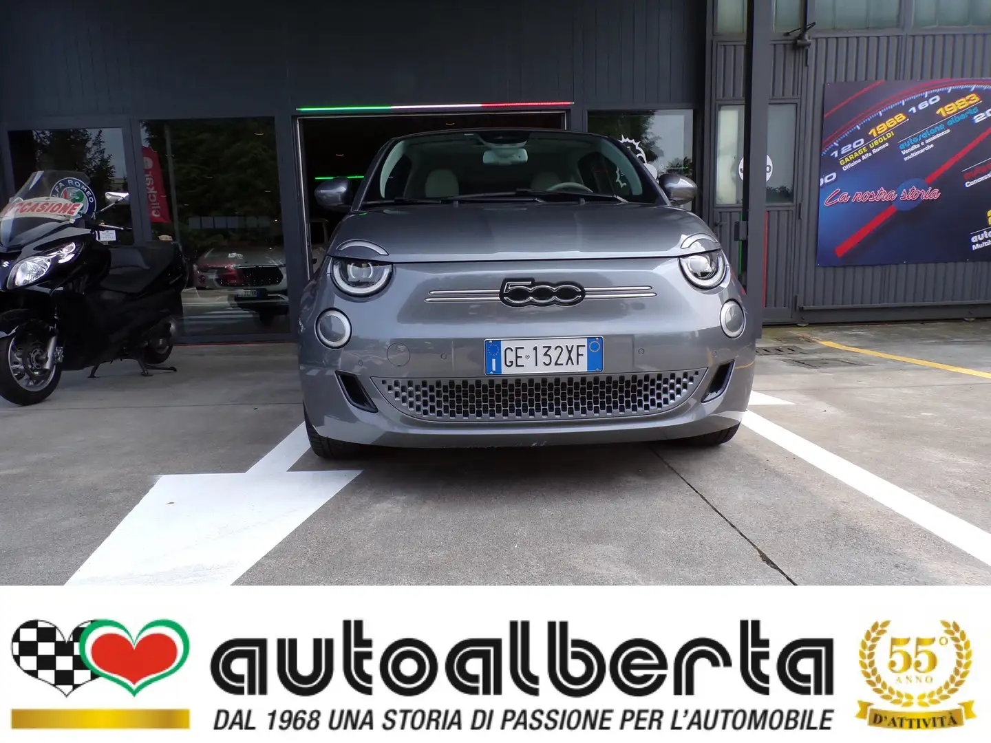 Fiat 500e La prima 42 kWh  100% elettrica  (KM. 13.218) Grigio - 2