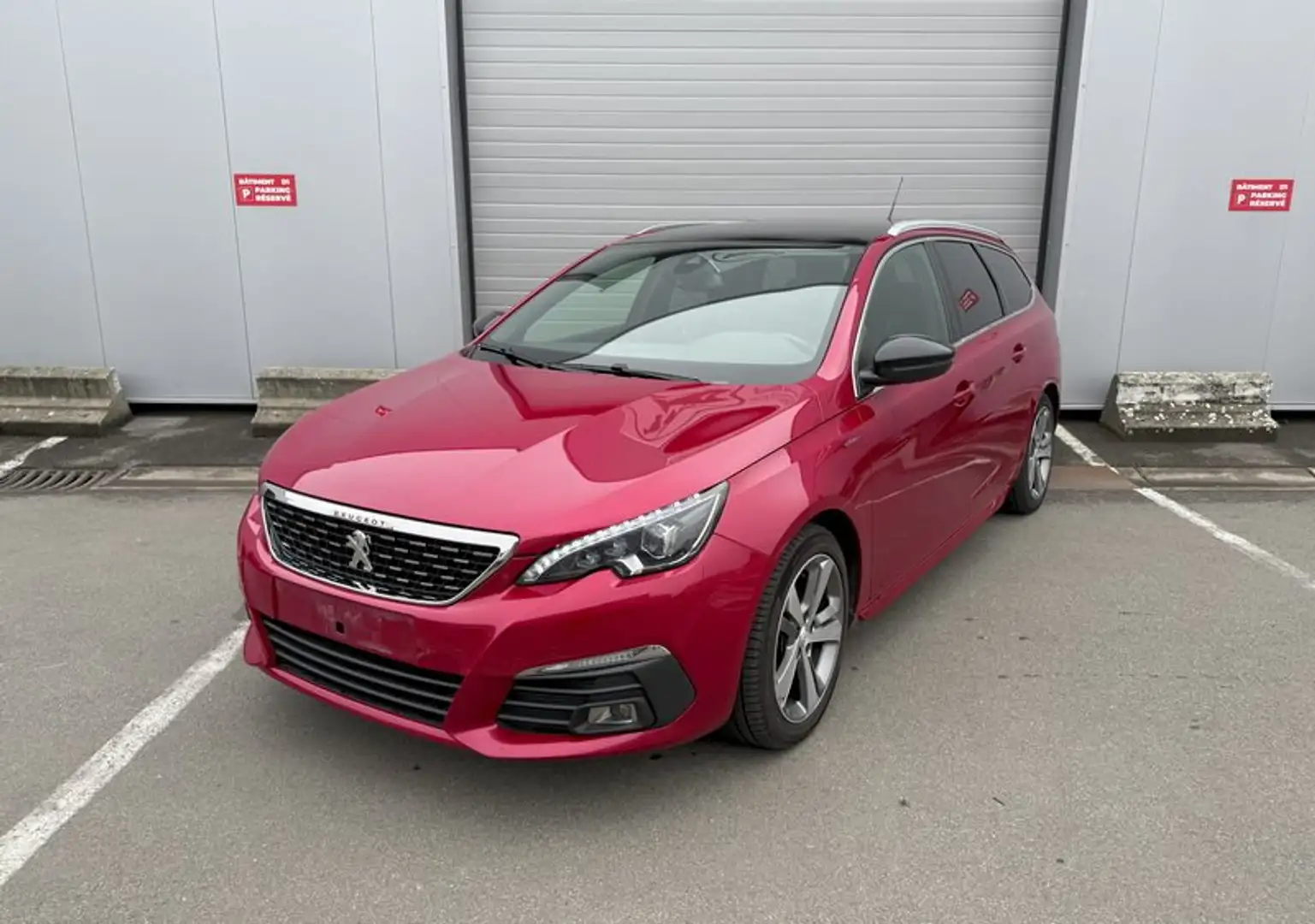 Peugeot 308 SW 1.2 GT Line Rouge - 1