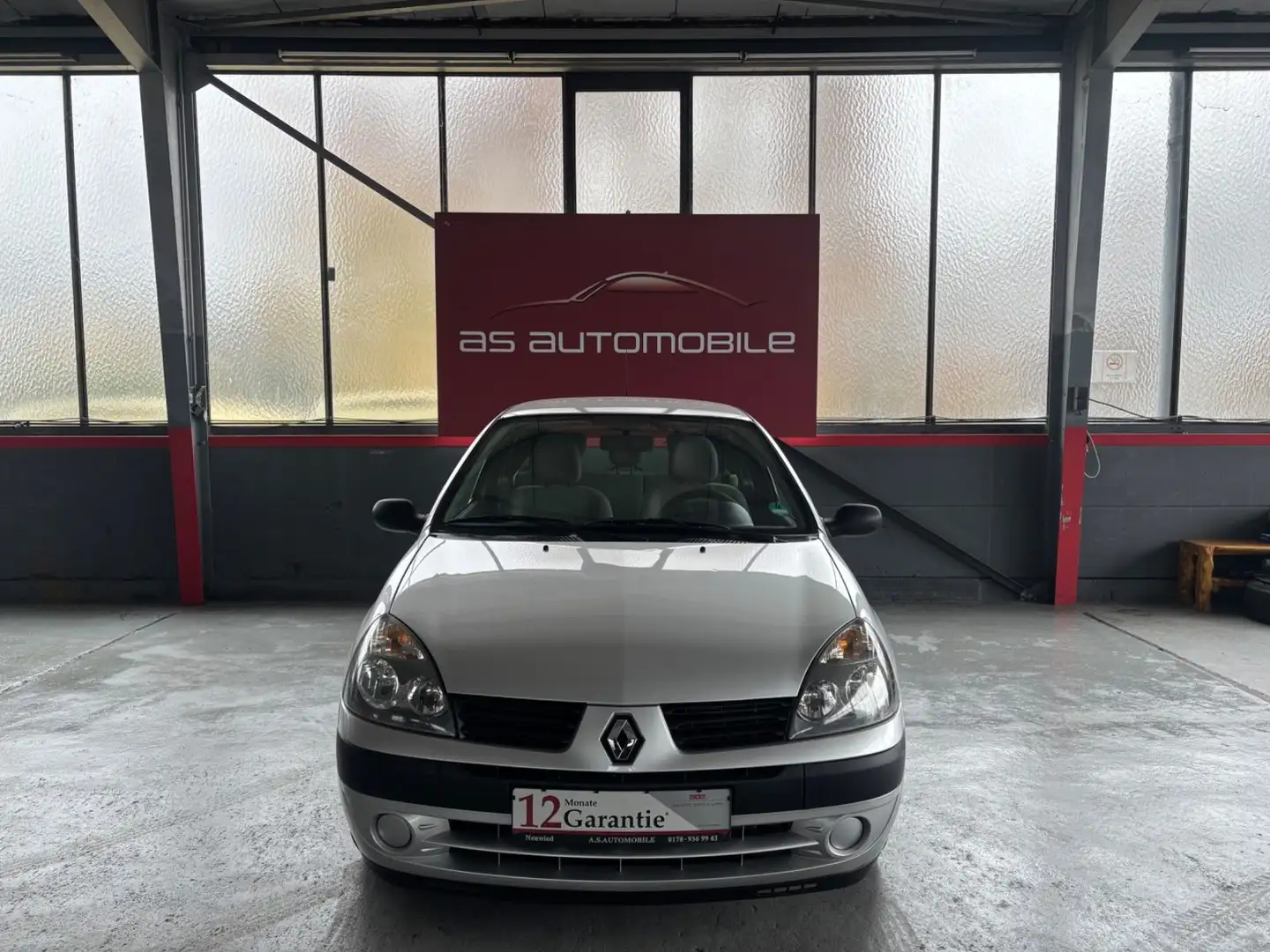 Renault Clio II Campus/Klimaanlage/Tüv Neu/Wenig Km/ Silber - 1