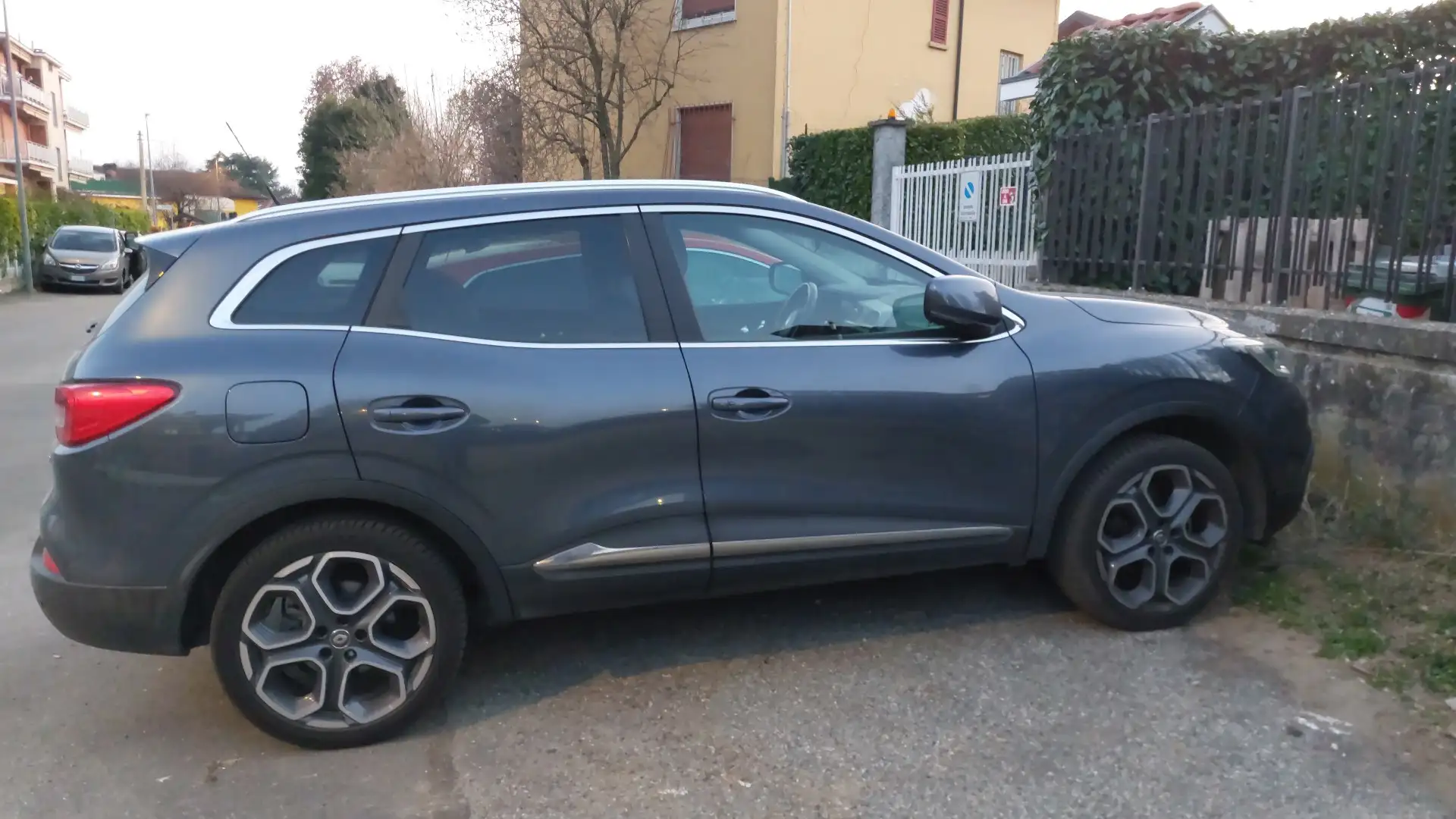 Renault Kadjar 1.5 dci energy Intens 110cv - 1