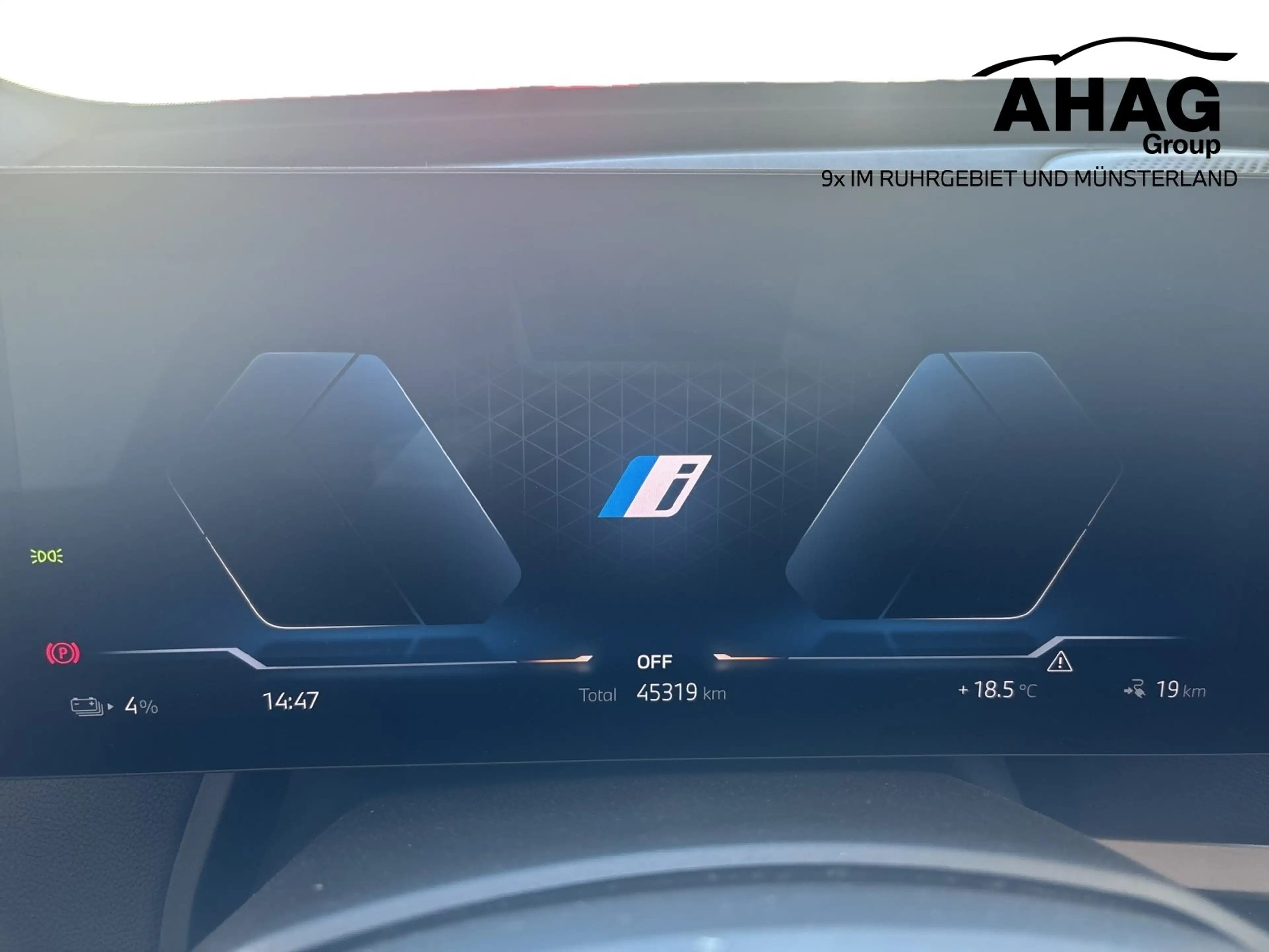 BMW iX xDrive40 Edition Essence | Sportpaket | H/K | Lase — photo 11