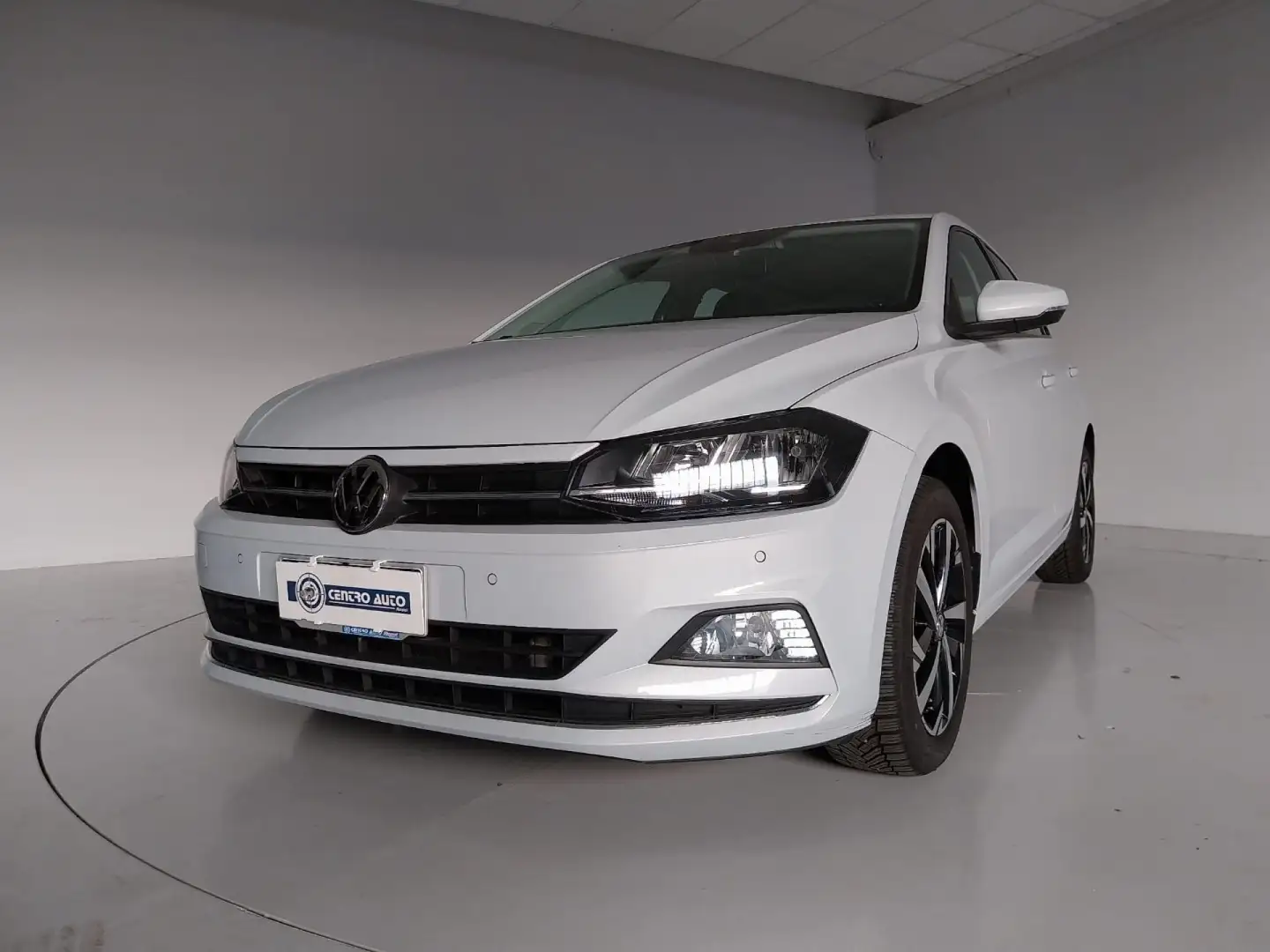 Volkswagen Polo 1.6 TDI 95 CV 5p. Highline BMT NAVI Bianco - 2