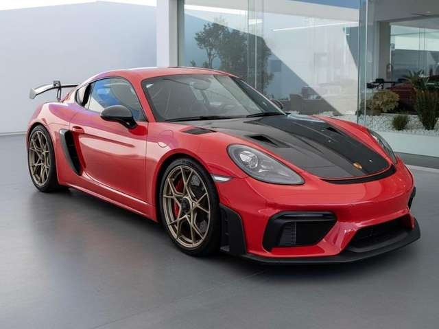 Porsche Cayman 718 Cayman GT4 RS