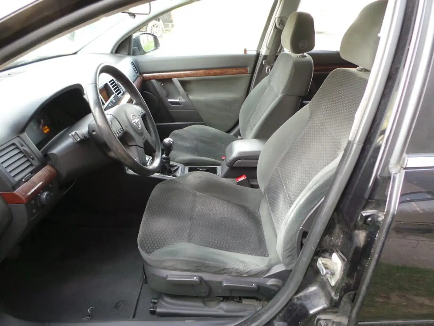 Opel Vectra 2.2-16V Elegance ( INRUIL MOGELIJK ) Zwart - 2