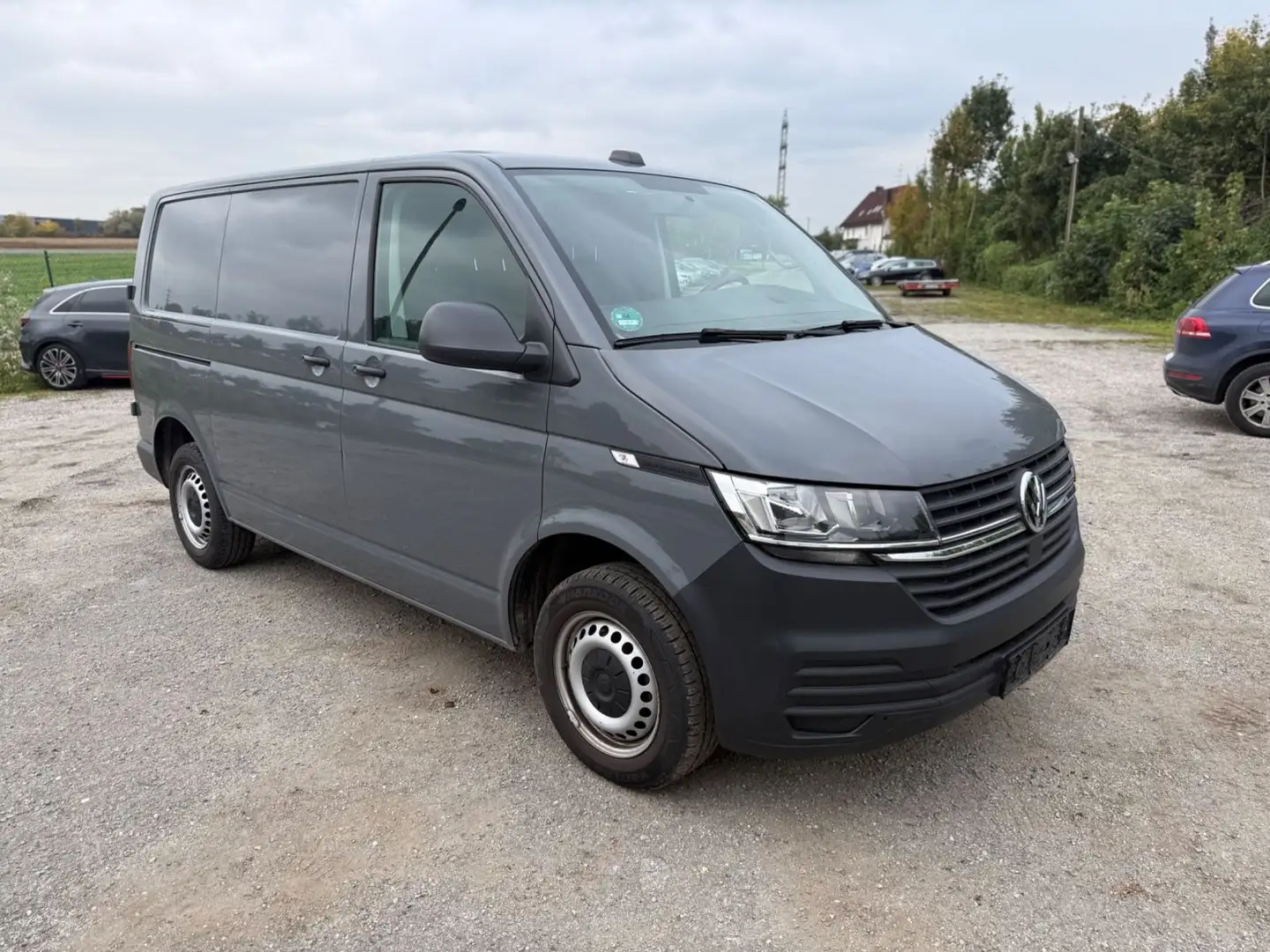Volkswagen T6 Transporter T6.1 Transporter Kasten I Flügeltüren I 3-Sitzer Grau - 1